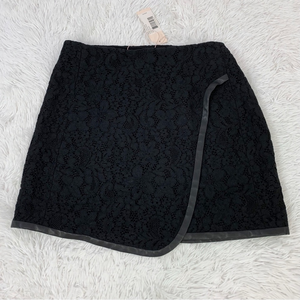 Rebecca Taylor black Lace faux Wrap mini Skirt with leather trim‎